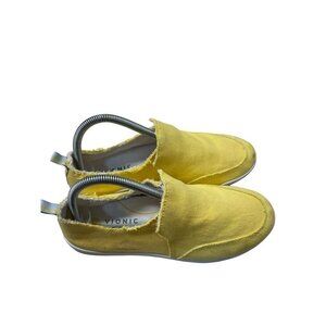 Vionic Beach Women’s Malibu Slip On Canvas Sneaker Yellow Size 9